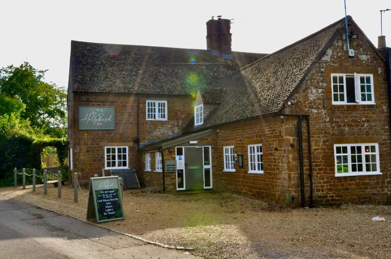 The Hollybush Inn And B&B Priors Marston Bagian luar foto