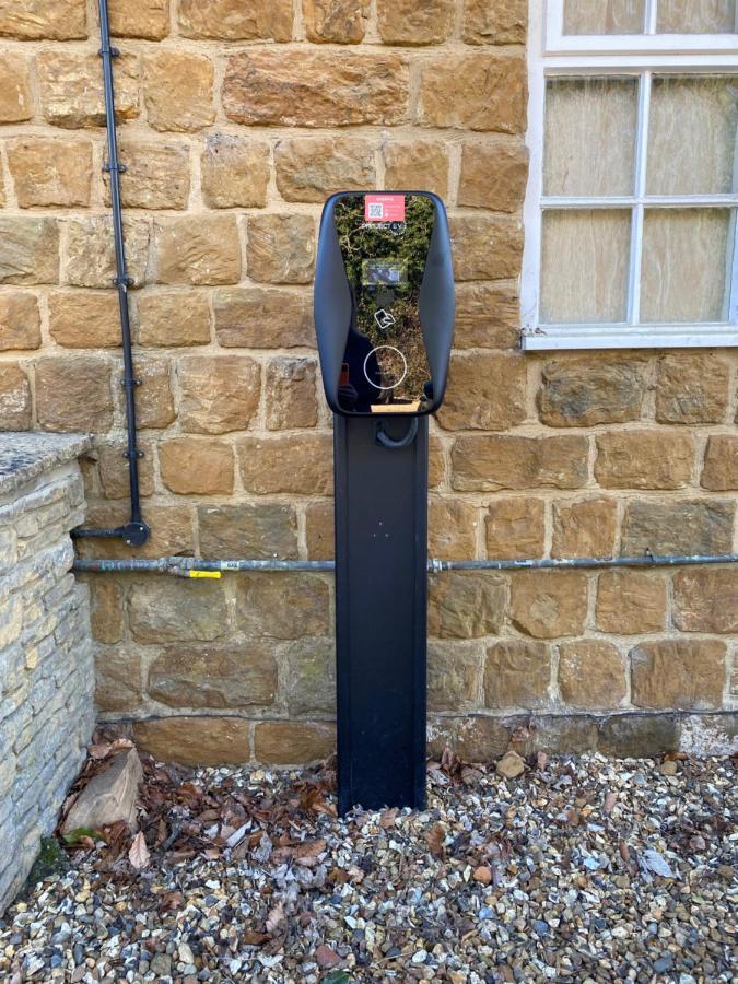 The Hollybush Inn And B&B Priors Marston Bagian luar foto