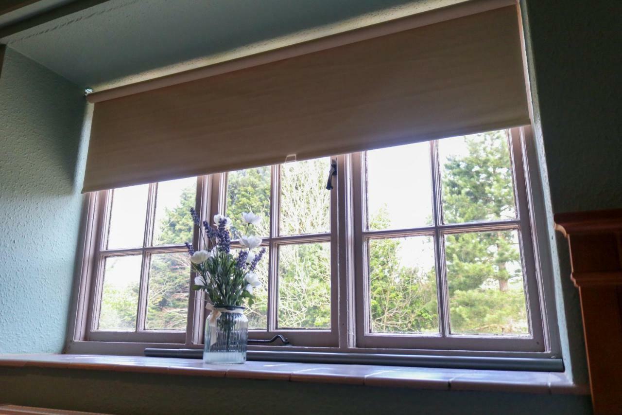 The Hollybush Inn And B&B Priors Marston Bagian luar foto